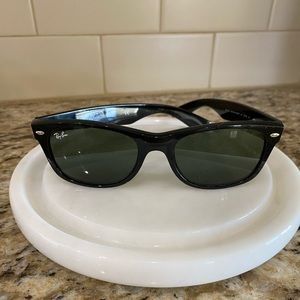 Ray-ban Women’s Sunglasses